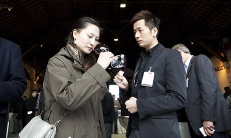 Chinese wine buyer in France