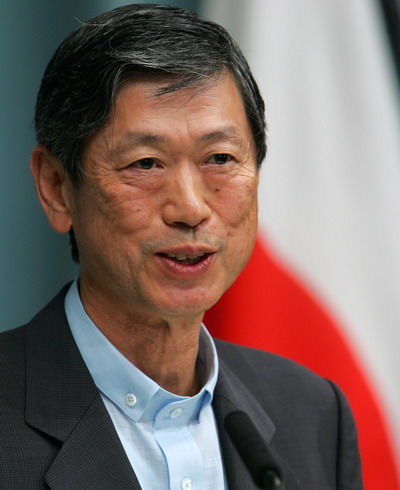日本自民党副总裁高村出院4日起访华日程不变