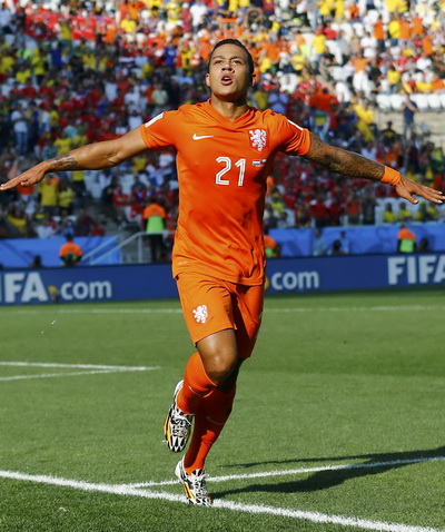 Memphis Depay, cầu thủ trẻ nhất ghi bàn cho tuyển Hà Lan