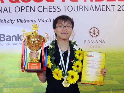 Tân vô địch HDBank Cup 2014 Nguyễn Ngọc Trường Sơn