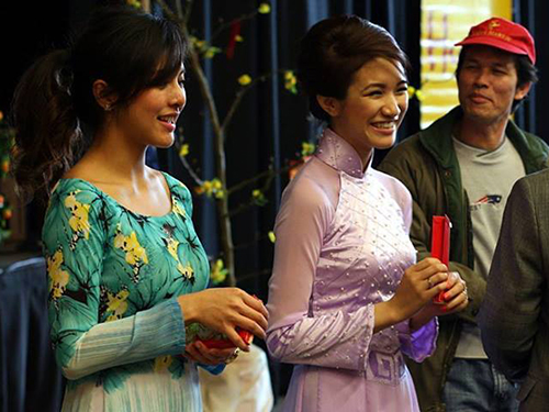 Các cô gái gốc Việt ở TP Seattle, bang Washington - Mỹ vui TếtẢnh: SEATTLEPIPELINE.COM