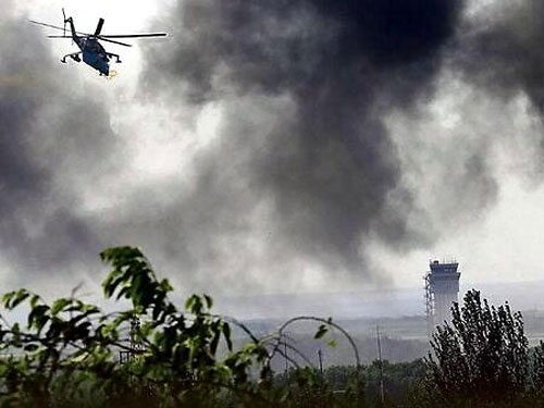 Chiến sự diễn ra ác liệt ở khu vực sân bay Donetsk ngày 26-5Ảnh: Twitter