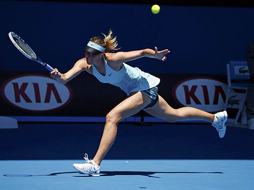 Sharapova phải mất gần 3 giờ rưỡi mới giành quyền vào vòng 3Ảnh: REUTERS