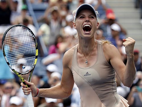 Wozniacki thi đấu dẻo dai dưới thời tiết nóng nhờ đang tích cực tập luyện để tham dự sự kiện marathon New York
                                                                Ảnh: REUTERS