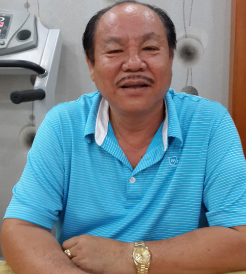 Ông Võ Thu, chủ cửa hàng Thu Sport nổi tiếng - Ảnh: N.T.Tâm