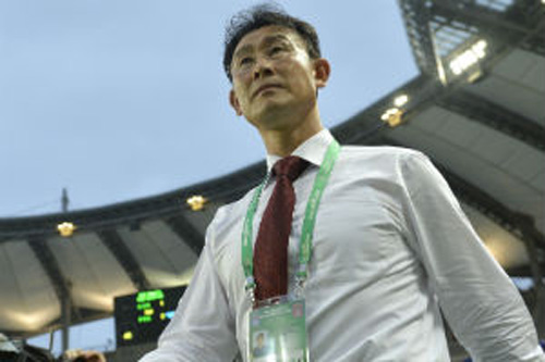 HLV tuyển nữ Hàn Quốc, ông Yeo Yoon-deok    Ảnh: AFC