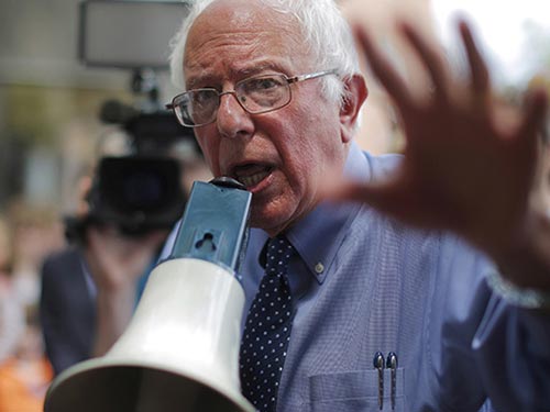 Thượng nghị sĩ độc lập Bernie Sanders Ảnh: REUTERS