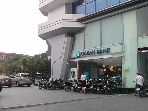 Tài khoản của tập đoàn Đại Dương tại Ocean Bank bị phong tỏa để phục vụ việc điều tra. (Trụ sở của OceanBank tại 81 Lê Văn Lương, quận Thanh Xuân, Hà Nội Ảnh tư liệu