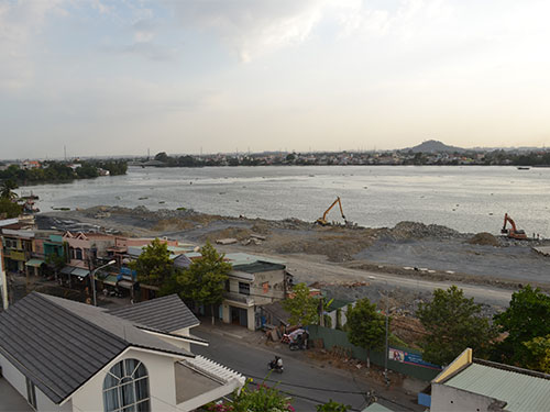 Một góc của dự án “Cải tạo cảnh quan và phát triển đô thị ven sông Đồng Nai” Ảnh: Xuân Hoàng