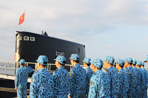 Kiểm tra nội vụ buổi sáng của cán bộ, thủy thủ Lữ đoàn tàu ngầm 189 Hà Nội