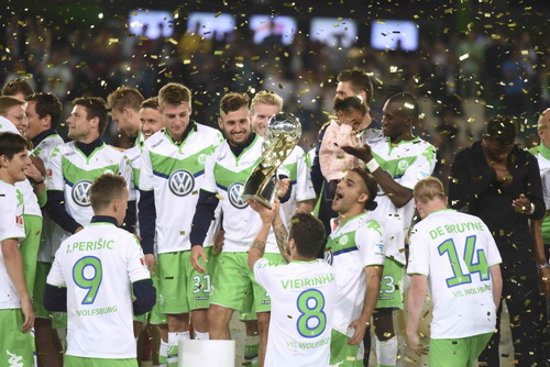 Wolfsburg và danh hiệu Siêu Cúp đầu tiên trong lịch sử