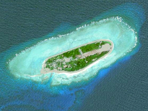 Đảo Ba Bình thuộc quần đảo Trường Sa của Việt Nam hiện đang bị Đài Loan chiếm giữ trái phép - Ảnh chụp từ vệ tinh