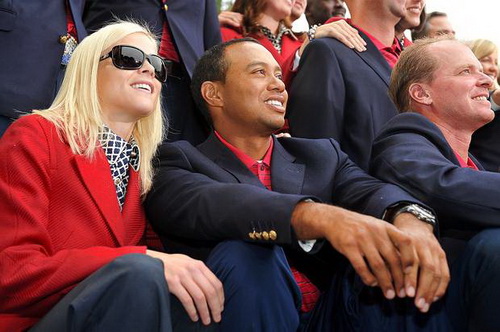 Tiger Woods và cô vợ Elin