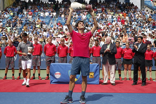 Federer lần thứ 7 đăng quang ở Cincinnati Masters
