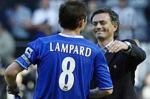 Lampard và HLV Jose Mourinho khi còn làm việc chung ở Chelsea