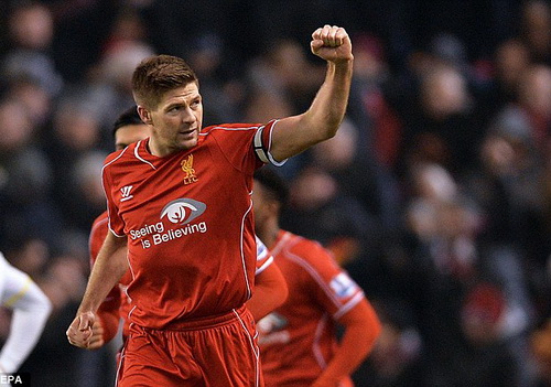 Steven Gerrard cũng vẫn là thủ lĩnh tinh thần của Liverpool