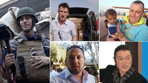 Các nạn nhân bị IS chặt đầu (từ trái sang theo chiều kim đồng hồ): James Foley, Abdul-Rahman (Peter) Kassig, Alan Henning, Kenji Goto và Steven Sotloff