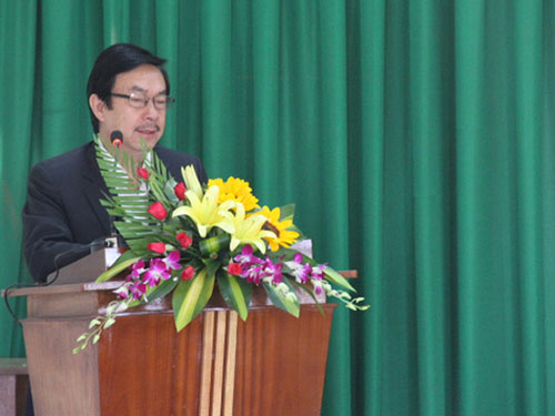 Ông Thái Văn Thịnh, Phó Chủ tịch Thường trực LĐLĐ tỉnh Lâm Đồng phát biểu tại Hội nghị
