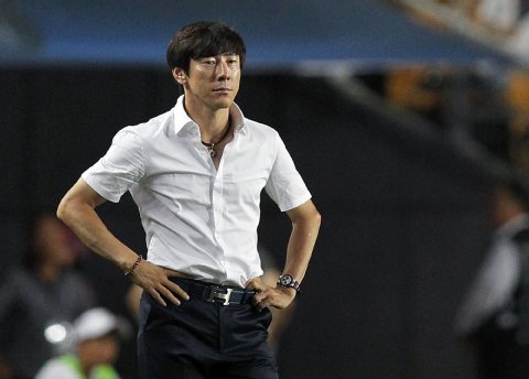 HLV tuyển U23 Hàn Quốc Shin Tae-yong, người được ví là Mourinho châu Á