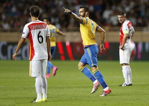 Alvaro Negredo ghi bàn mở tỉ số trận lượt về, dập tắt mọi hy vọng của Monaco