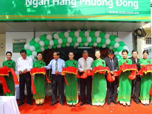 OCB nâng cấp mạng lưới qua việc khai trương trụ sở mới chi nhánh Phú Lâm