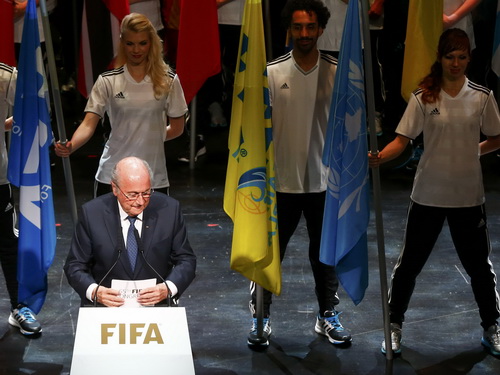 Sepp Blatter phát biểu tại lễ khai mạc phiên họp Đại hội đồng FIFA