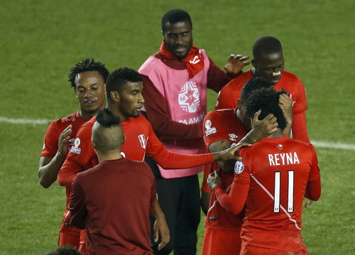 Peru lần thứ nhì liên tiếp vào bán kết Copa America