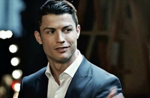 Ronaldo có phong thái và nhiều tố chất của một diễn viên điện ảnh