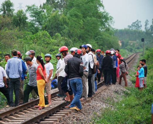  Hiện trường vụ tai nạn thương tâm