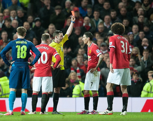 Tấm thẻ đỏ ở tứ kết FA Cup như một dấu chấm hết cho tương lai Di Maria ở Old Trafford