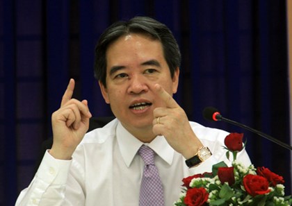 Thống đốc Nguyễn Văn Bình khẳng định không có lý do gì để tiếp tục phá giá đồng tiền Việt Nam nữa, vấn đề còn lại là niềm tin thị trường