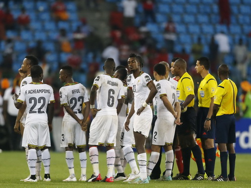 Trọng tài và cầu thủ Ghana còn lo cho trận chung kết