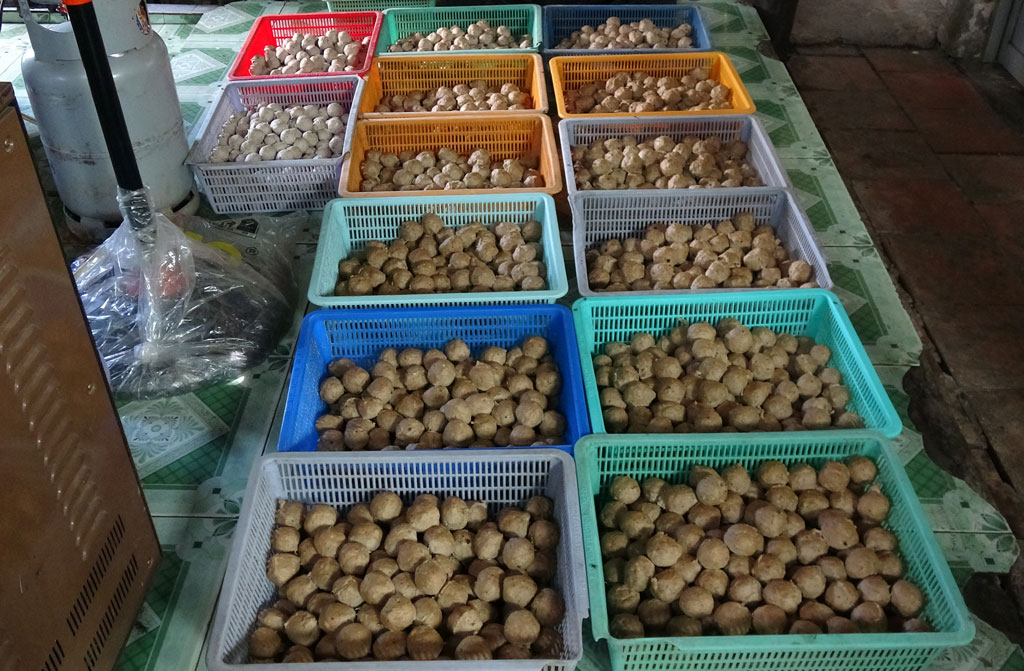 
Bò viên thành phẩm chuẩn bị đi giao cho đầu mối ở các chợ
