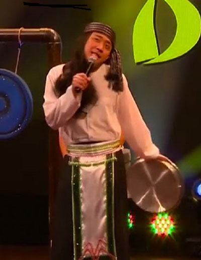 
Trấn Thành trong live show “Cười để nhớ”
