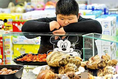 Cậu bé “đốt mỡ” chữa béo phì