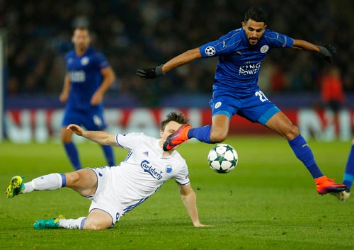 Mahrez và Leicester đang bay cao ở Champions League, trái ngược với phong độ tại Premier League Ảnh: REUTERS