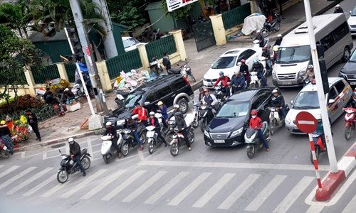 Mức phạt các lỗi phổ biến tài xế Việt có thể không biết