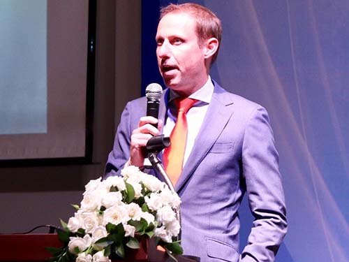 Ông Mark Voncken, Giám đốc Marketing FrieslandCampina Việt Nam, cho biết công ty tiếp tục tiên phong trong truyền thông kỹ thuật số như một phần cốt lõi của chiến lược để kết nối với khách hàng