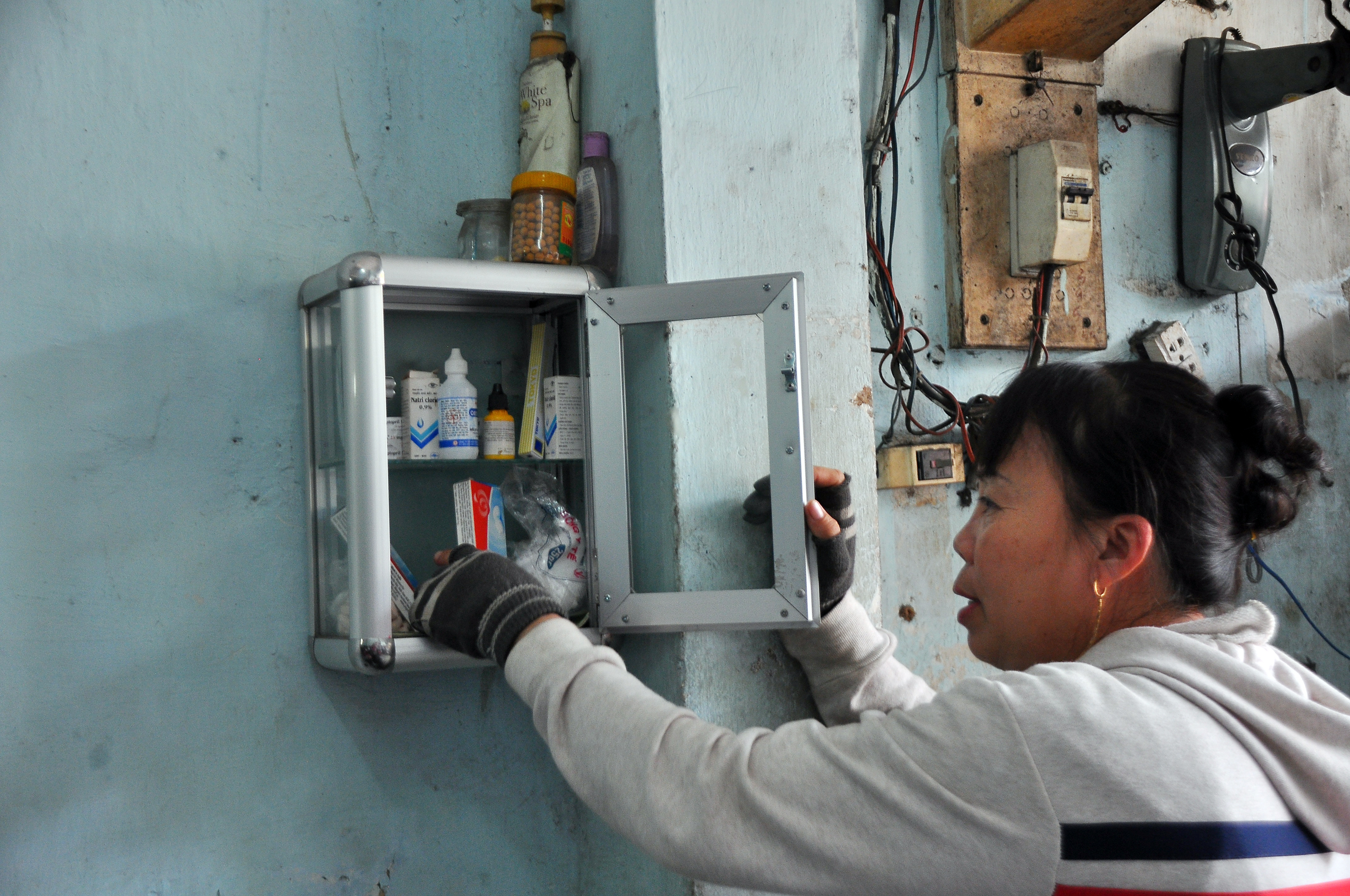 Checklist tủ thuốc gia đ&igrave;nh ng&agrave;y Tết: Chuẩn bị kỹ để đ&oacute;n Xu&acirc;n an vui - Ảnh 2.