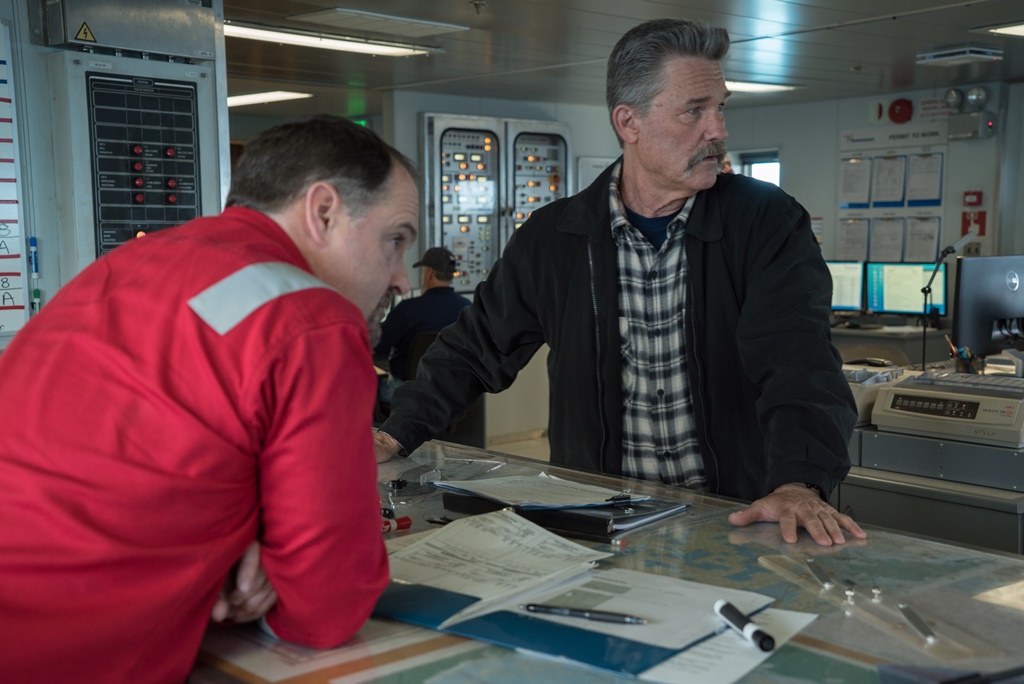  Mike v&agrave; cấp tr&ecirc;n của m&igrave;nh 