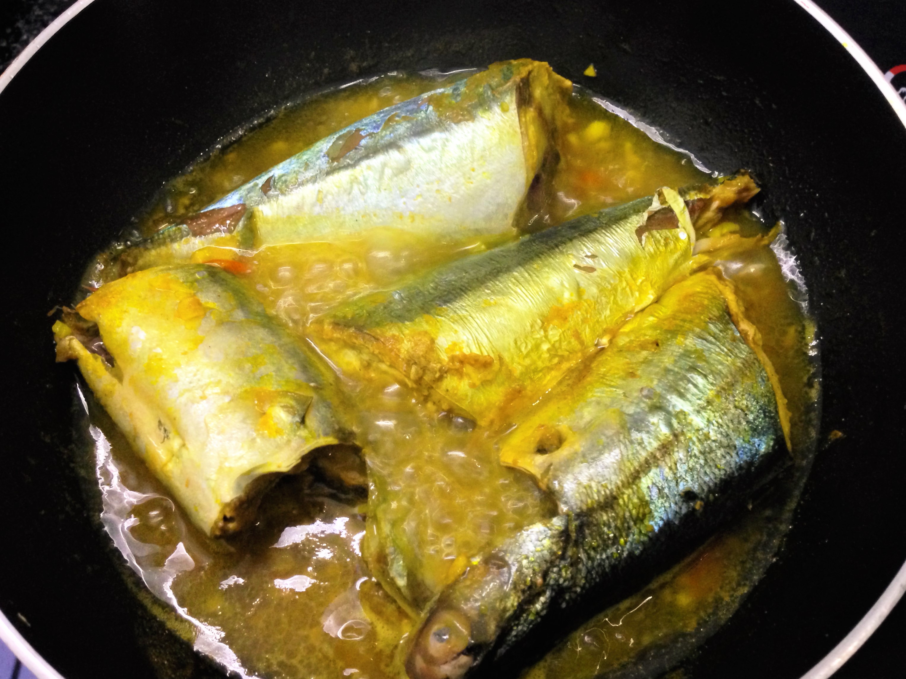  Kho cá với lửa riu riu 