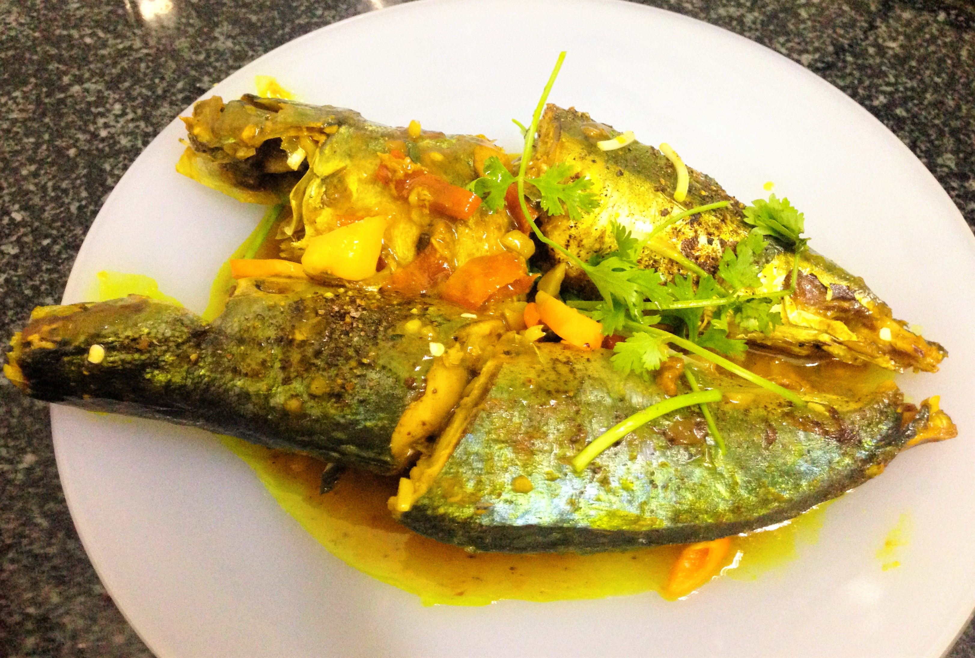  Thơm ngon cá nục kho nghệ 