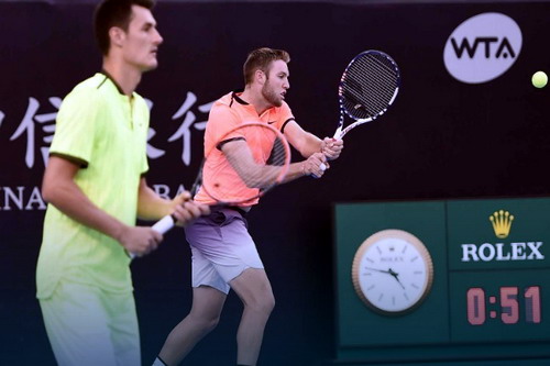 Bernard Tomic và Jack Sock vào chung kết đôi nam