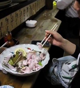 Món sashimi ếch ở Nhật