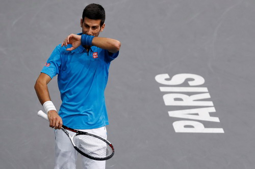 Thể lực cạn kiệt khiến Djokovic liên tục mất điểm