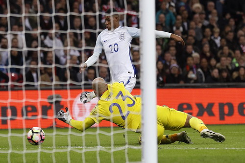 Marcus Rashford trong pha hãm thành Tây Ban Nha