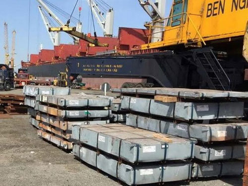 Bắt giữ hơn 6.300 tấn thép cuộn trốn thuế nhập qua cảng Bến Nghé - Ảnh 1.