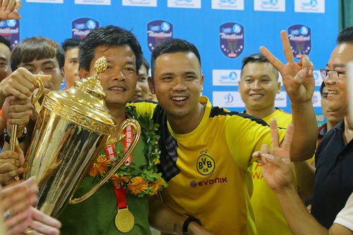 Bóng đá Nam Định trở lại sau 7 năm - Ảnh 1.