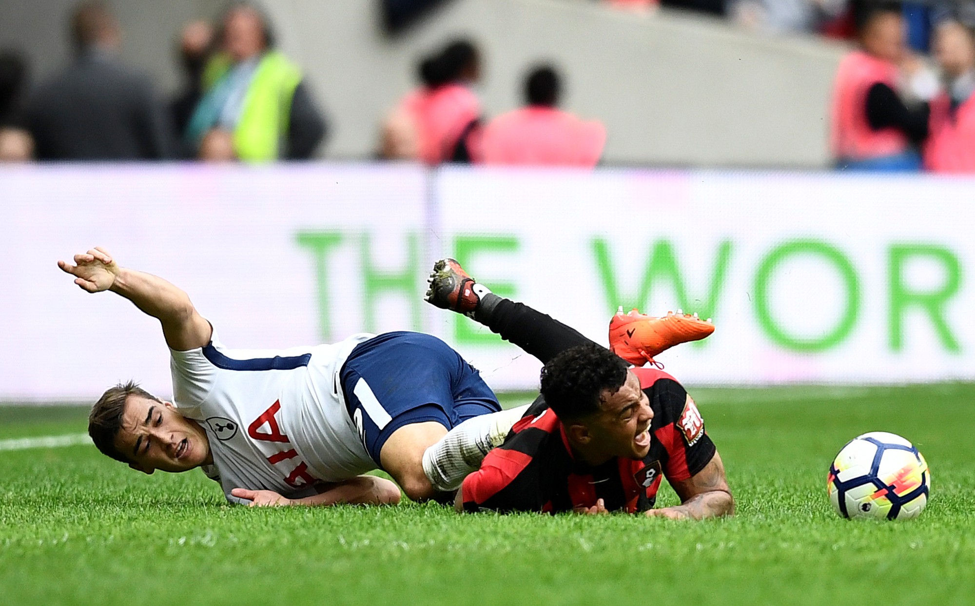 Kane lỡ đại chiến, HLV Tottenham hẳn mừng ra mặt