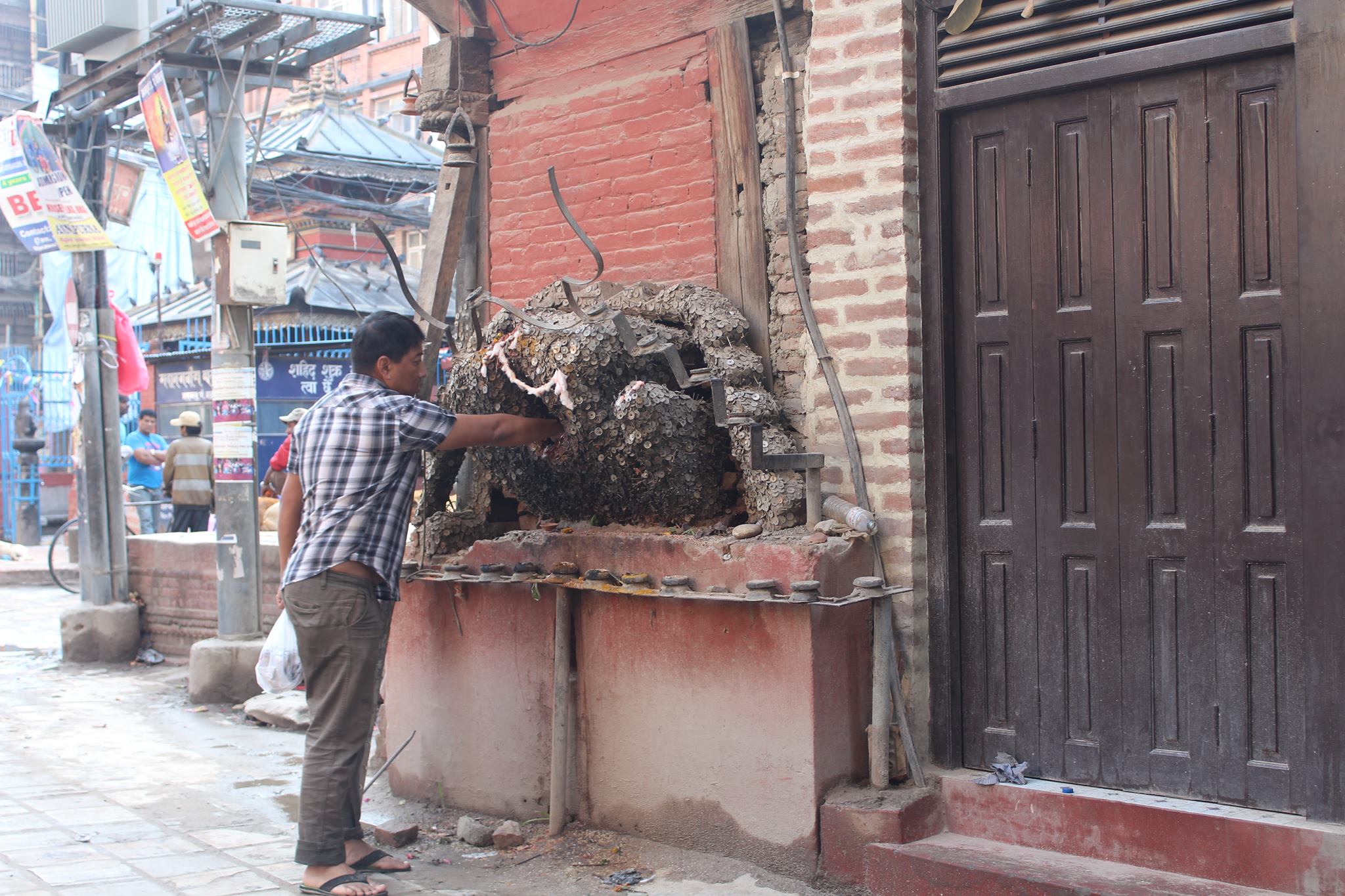 Nepal: Lạc lối ở Thamel - Ảnh 3.